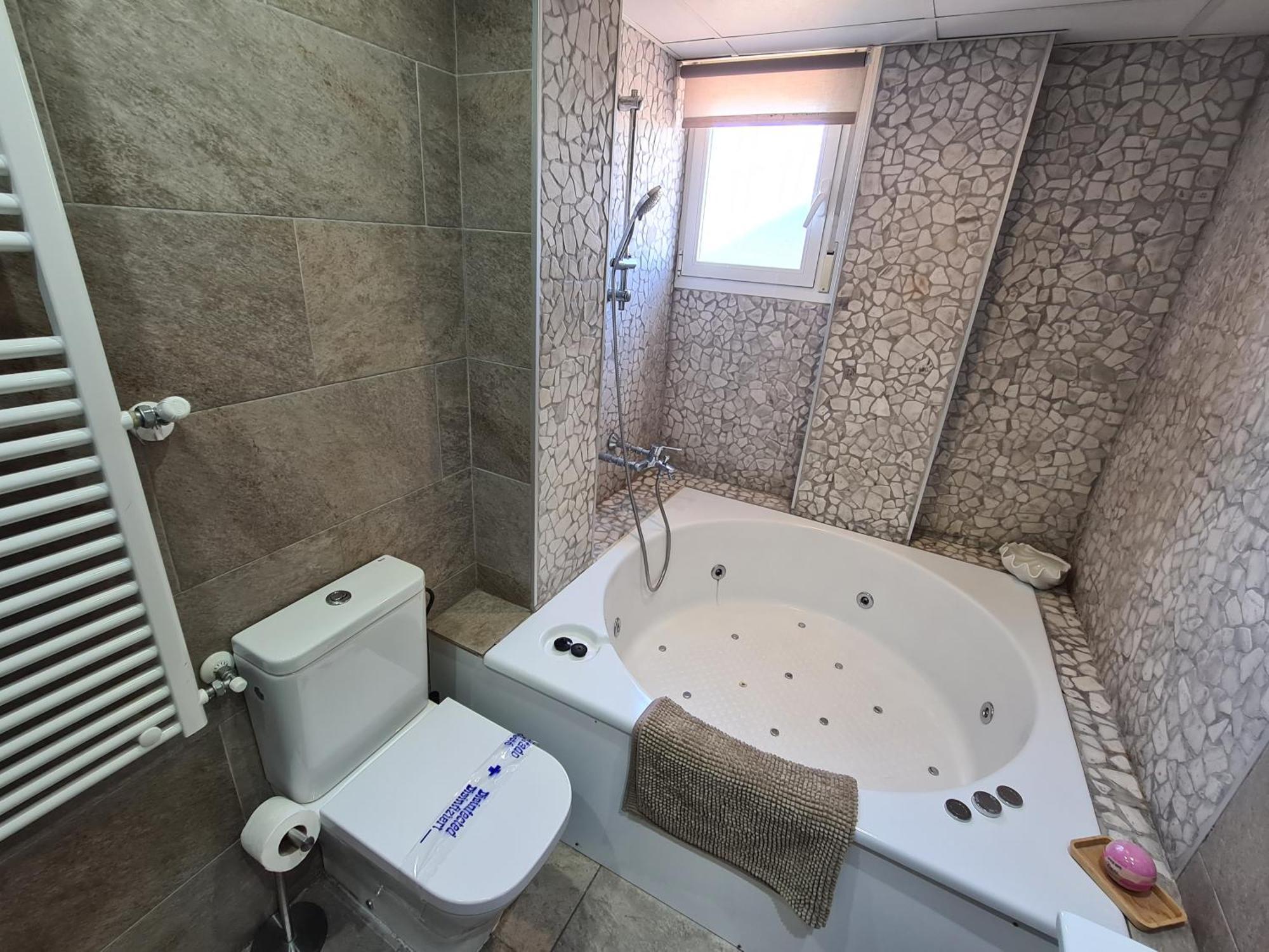 Apartamento Dos Torres Ribera Play & Relax Con Jacuzzi Y Cine Zaragoza Exterior foto